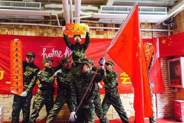 诺基亚新N97不服输：五维媒体键+灵动岛，2亿长焦蓄势待发